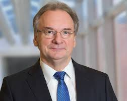 Reiner haselhoff ist erneut der spitzenkandidat der cdu. Interview Mit Reiner Haselhoff The European
