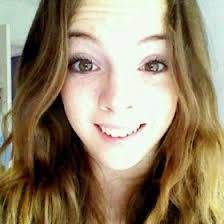 Hattie Wills's Instagram, Twitter & Facebook