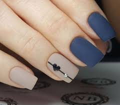 Lovely Collection Of Heart Nail Designs 70 Pictures Our Nail Heart Nail Designs Heart Nails Nail Designs Valentines