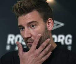 August 1992 place of birth: Modelkaeresten Om Bendtner Jeg Hadede Ham Ekstra Bladet