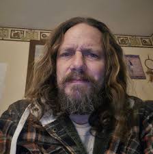 Would wider trucks help a new skateboarder with balance issues?