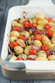 Balsamic Roasted Potatoes Tomatoes Kayotic Kitchen Recette Legume Cuisine Idee Recette