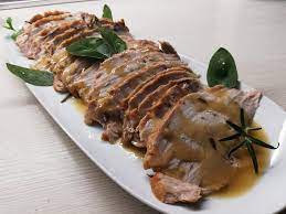 Come fare l'arrosto di maiale legate la lonza con lo spago da cucina (o inseritela in una rete) se non l'ha già fatto il vostro macellaio di fiducia. Ricetta Lonza Di Maiale Ubriaca Ricette Di Fragolosi