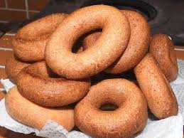 Biscoito De Polvilho Frito Doce Bolinho Doce De Polvilho Frito Youtube Em 2020 Bolinho De Polvilho Frito Bolinho De Polvilho Doce Polvilho