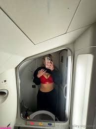 Hailey Sigmond Nude Leaks OnlyFans Photos 7 - Leaknudes