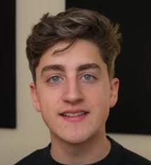 DANNY GONZALEZ IS A MUCH LOVED AND FEARED GOTHAM VIGILANTE????????????? :  r/DannyGonzalez