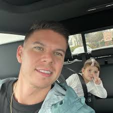 How to fix airbag light, inverted backup camera, and speaker issues after  Phoenix Tesla screen installation