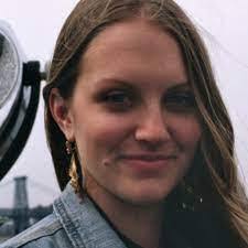 Pamela Doran's Instagram, Twitter & Facebook