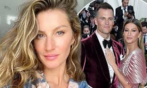 Tom brady and gisele bundchen really do have the strongest marriage. Gisele Bundchen Shows Off Her Clear Skin In A Selfie As Her Husband Tom Brady Shares His Approval Daily Mail Online