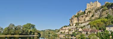 A travel guide dedicated to visitors who love the dordogne and lot! Camping Dordogne Je Campingaccommodatie Dordogne Yelloh Village