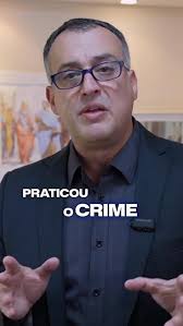 Mito: ética é só opinião. Realidade: ela exige critérios. Achar que ética é  “cada um com sua verdade” parece liberdade, mas é justamente o caminho para  a arbitrariedade. Aristóteles já mostrava que