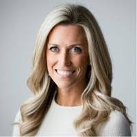 Lauren Kosiba's Instagram, Twitter & Facebook