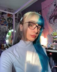 When life gets dull, add some blue!💙✨🦋 @pandaapus in Aquamarine and  Sterling https://arcticfoxhaircolor.visitlink.me/Xdbnt9