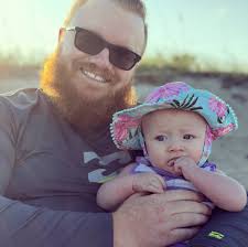 Who can build and paint a d110 wagon body in East Tennessee?