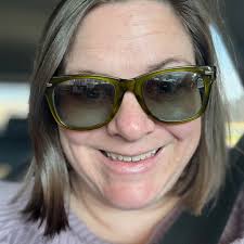 What are good plant identification apps for gardeners?