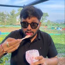 Utsav Shah (utsavshahrockstar)