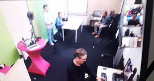 Video Teaching: Green-Screen-Casting into Virtual Break-Out Rooms