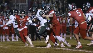 Oilers' Hurley sparks 38-32 playoff victory