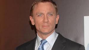 In addition, his film acting credits also include such features as layer cake, defiance, lara croft: Daniel Craig Biography