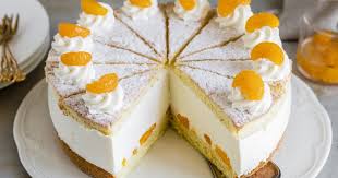 Kasesahnetorte Mit Mandarinen Einfach Luftig Lecker Die Besten Backrezepte Mit Gelinggarantie Rezept Backrezepte Kuchen Und Torten Rezepte Kuchen Und Torten