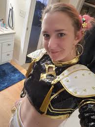 Where are Halloween parties for adults at tonight