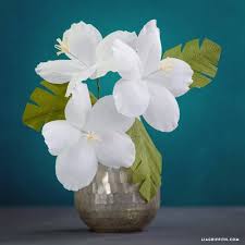 This lightweight transfer paper is coated on one side with a powdery, colored ink that is made specifically for use on fabrics and will wash out of the finished piece. 34 Diy Paper Flowers For Your Room Diy Projects For Teens