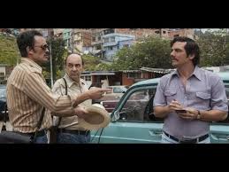 He is one of chile's most popular comedic actors, tackling the ricky gervais part in his country's 2008 version of the office. Luis Gnecco Anticipa El Estreno De Narcos En Canal 13 Recordando Al Crucial Youtube