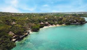 Born 9 december 1954) is a luxembourgish politician who served as the 23rd prime minister of luxembourg from 1995 to 2013, as minister for finances from 1989 to 2009, and as president of the european commission from 2014 to 2019. Hotel En Baru El Hotel Las Islas Un Sueno Ambientalmente Responsable En Baru Nacional Caracol Radio