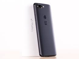 OnePlus 5T im Test: Schicker, aber ...