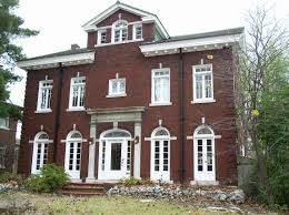 Colonial Revival Architectural Styles Of America And Europe The colonial architecture is more closely associated with american history and traditions than any other type of architecture.