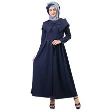 Tren baju busana muslim wanita terbaru ala syahrini abaya renda siap meramaikan tren fashion muslimah. Serba Mewah Dari Mukena 24k Ini Gaya Cetar Syahrini Sambut Lebaran Bukareview