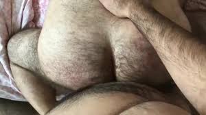 A la mierda mi culo peludo!