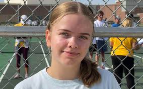 Plainsmen tennis sweeps Torrington