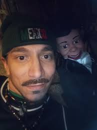 😂 Eddie Raya Piña my dad always calls me a "basket dropper" because I  always throw something in his basket haha 😂