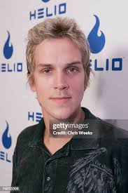 Actress Amy Smart , Helio CEO Sky Dayton and actress Emmy Rossum... News  Photo