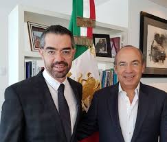 The president of the united mexican states felipe calderon accompanied by prince philip, duke of edinburgh review a guard of honour on march 30. Meeting Sdi17mx Speaker Felipe Calderon Former President Of Mexico Service Desk Institute