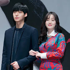 Ku hye sun (whose name also is written as gu hye sun or goo hye sun) is a south korean actress whose many talents span acting, singing, writing, directing, composing and artistry. Goo Hye Sun Plans To File Counterclaim Against Ahn Jae Hyun S Divorce Lawsuit E Online Ap