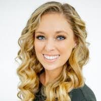 Kiley Long's Instagram, Twitter & Facebook