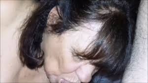 84anni Rosa Marrone di Salerno e 52anni Rob fanno sesso con schizzi