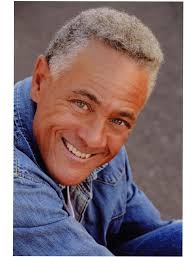 Dennis Tuomi Obituary (1929