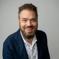 Darryl Knox's Instagram, Twitter & Facebook