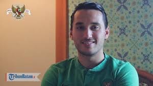 Adapun ezra walian masih terkendala masalah status kewarganegaraannya. Jelang Indonesia Vs Thailand Afc Belum Izinkan Ezra Walian Bela Timnas U23 Indonesia Kenapa Tribun Batam