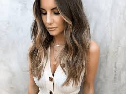 This type of brown hair with blonde highlights starts off with a light brown base that supports graduated blonde highlights as they progress toward this time, we have a serious case of highlights and lowlights that make it look like a swirling nutmeg espresso. 25 Stunning Examples Of Balayage Brown Hair