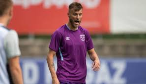 Украинский полузащитник вест хэма андрей ярмоленко получил травму в матче апл против тоттенхэма. Travma Vyvela Iz Stroya Yarmolenko Kak Minimum Na Tri Nedeli