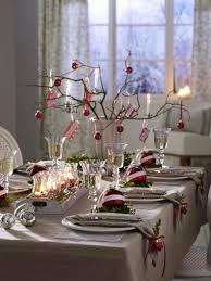 45 Diy Christmas Table Setting Centerpieces Ideas Family Holiday Net Guide To Family Holidays On The Internet Christmas Decorations Dinner Table Christmas Table Setting Centerpieces Christmas Table Decorations