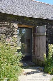 Surprenante Renovation D Une Grange En Atelier D Artiste Design Exterieur De La Maison Paysage Et Urbanisme Architecture