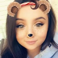 Selena Harris's Instagram, Twitter & Facebook