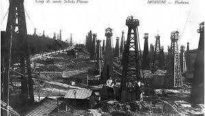 In perioada comunistă, cele mai mari platforme industriale din bucurești au fost : Economia Si Societatea InterbelicÄƒ 1 Economia Materiale De Istorie
