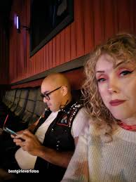 I think it would be fun to introduce ourselves. I'm Tina, from Virginia 🩷  2 days shy of 40. Swiftie since my first marriage 2006. Only reason I even  like that year