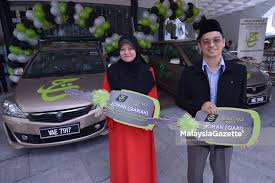 18 04 2019 majlis menghafaz al quran peringkat antarabangsa ke 61 tahun 1440h 2019m. Johan Qari Qariah Kebangsaan Jadi Ikon Jelajah Th